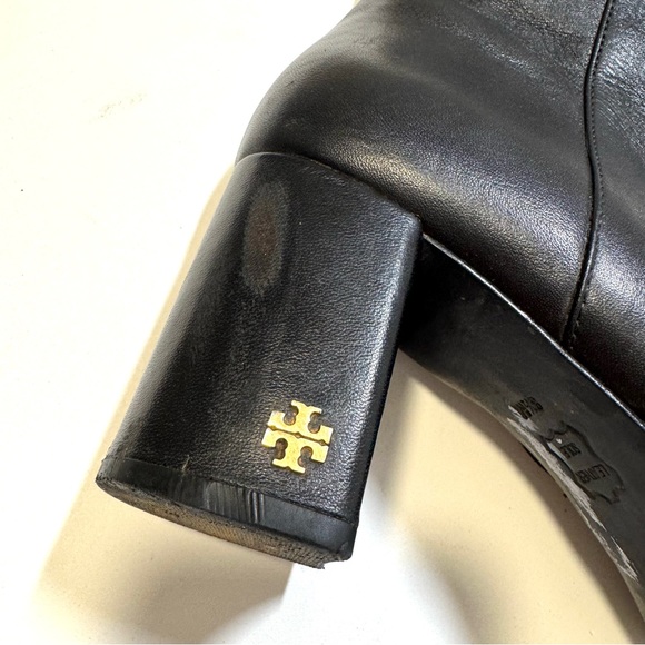 Tory Burch Brooke Perfect Black Calf Leather Ankle Booties Minimalist Size 8.5 - Picture 9 of 16